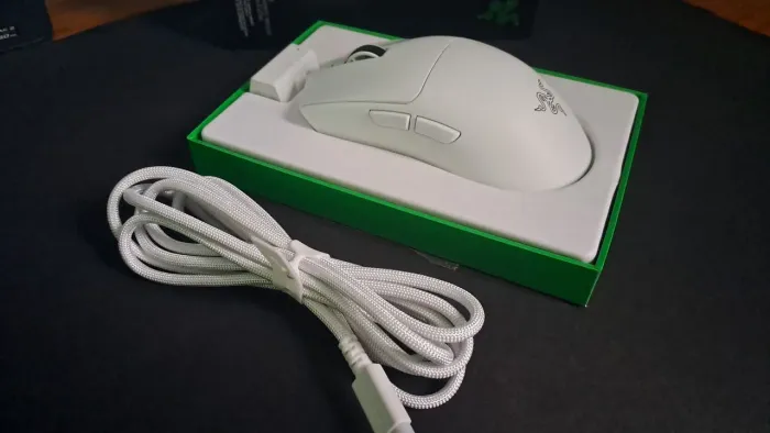 Mouse Razer Viper V3 Pro Branco Zerado