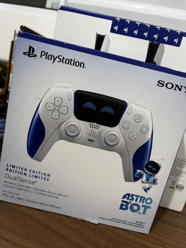 Controle PS5 Astro Bot
