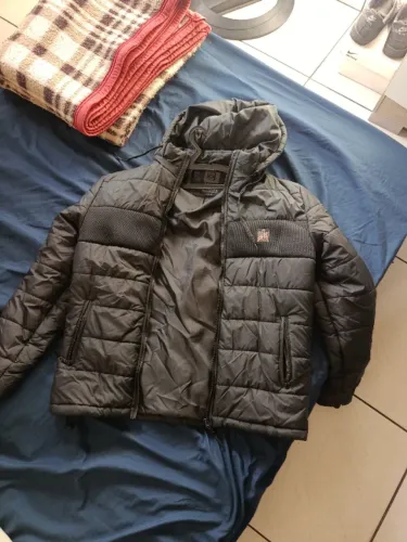 Jaqueta bobojaco gangster Tam. G, praticamente nova