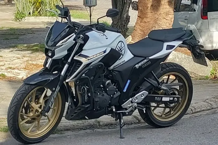 Fz25 fazer 250cc