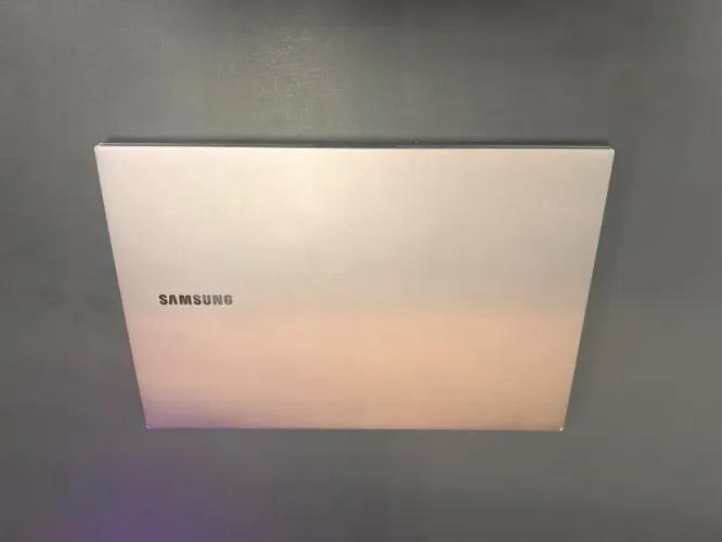 Notebook Samsung i5 8GB SSD 256GB HD 1TB