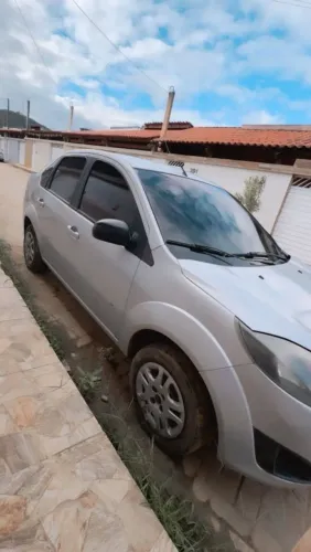 Ford Fiesta Sedan 1.0 8V Flex 4P 2014
