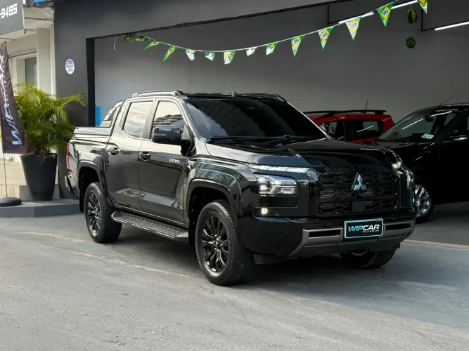 Mitsubishi TRITON Katana 2.4 CD 4X4 TB Diesel Aut. 2026