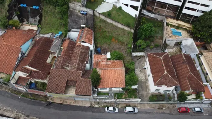 Terreno à venda, 420 m² por R$ 800.000,00 - São Mateus - Juiz de Fora/MG
