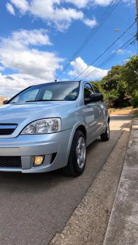 Chevrolet Corsa Hat. Premium 1.4 8V Econoflex 5P 2009