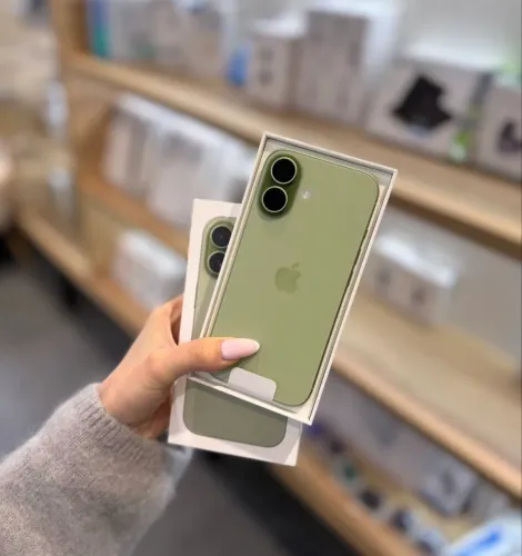 iPhone 17 verde 256gb Lacrado 1 ano garantia