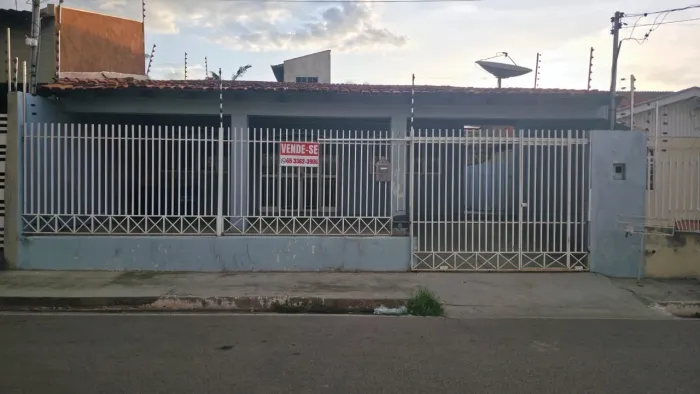 VENDO CASA NO BAIRRO JARDIM VISTA ALEGRE