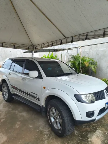 Mitsubishi Pajero Dakar 3.2 4X4 T.i. Dies. 5P Mec. 2013