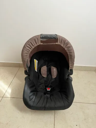 Cadeirinha bebê conforto 