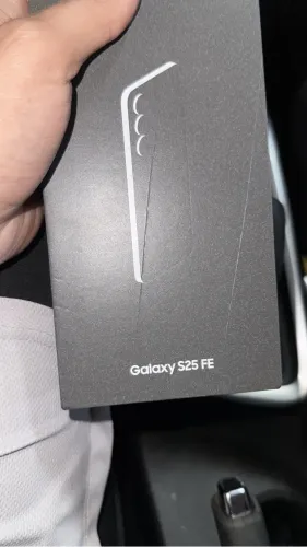 SAMSUNG GALAXY S25 FE 5G ( 128GB + 8GB RAM )