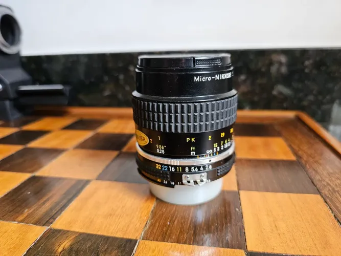 Nikon Nikkor 55mm 2.8 micro