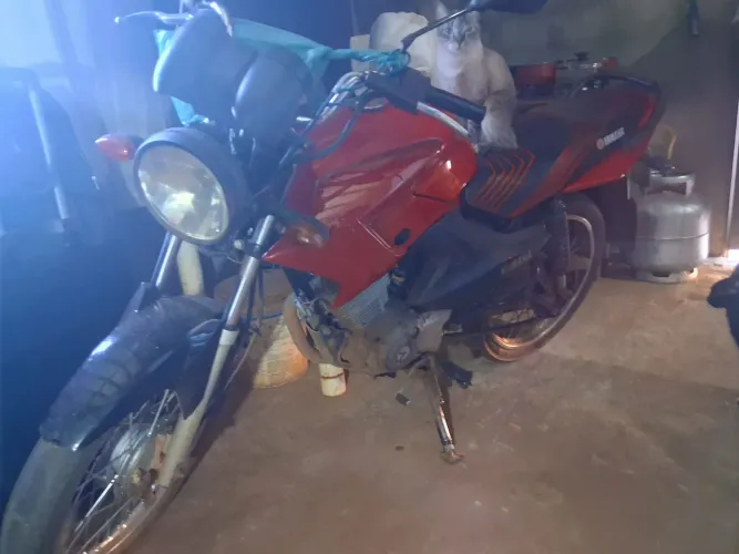 Moto Yamaha Factor