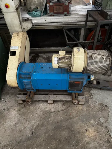 Motor elétrico