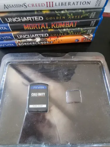 Jogo para Psvita Vita usado Call of Duty Black ops mídia física sem capa