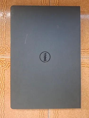 Dell Inspiron 15 Série 3000