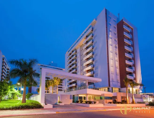 Excelente apartamento no Res. Naval Clube (Finalizando Reforma)