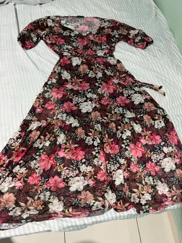 Vestido floral longo 