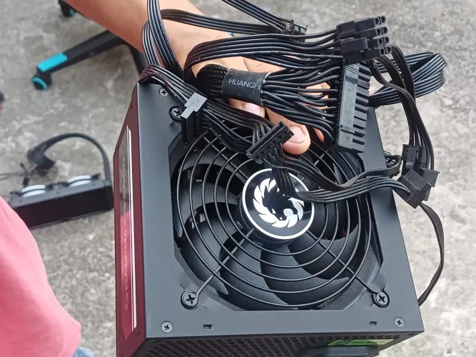 Fonte gamemax 600w