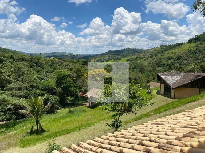 Sítio com 17 dormitórios à venda, 96000 m² por R$ 1.980.000,00 - Sítio da Serra - Tuiuti/S