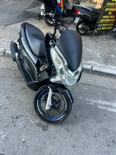 Vendo pcx no estado
