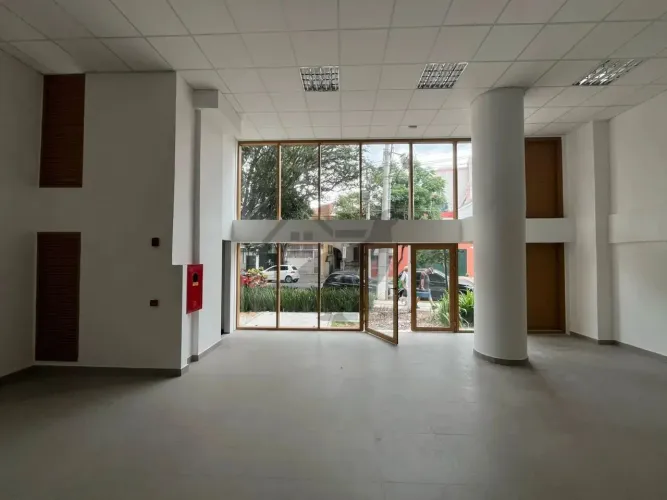 Loja, Água Branca - São Paulo