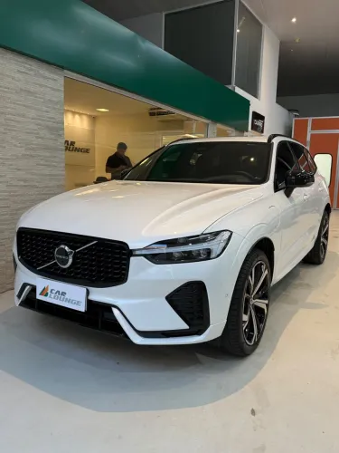 Volvo XC-60 T-8 Ultim.dark 2.0 AWD (híbrido) 2024