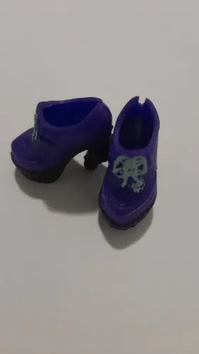 Monster High Acessório Par de Sapatos Twyla Básica