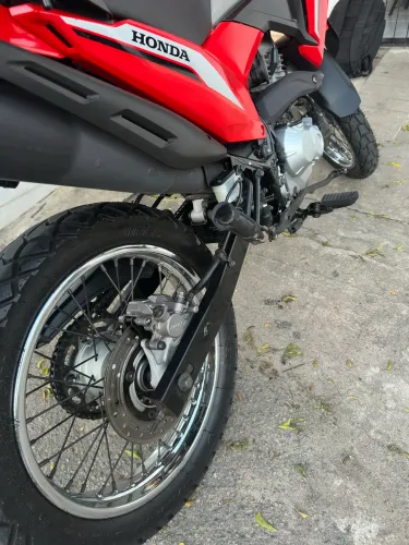 Moto muito nova