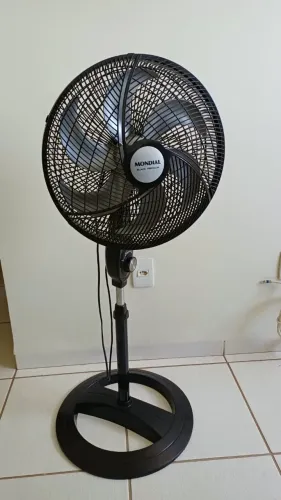 Ventilador de Mesa Mondial Super Power 40cm - 6 Pás
