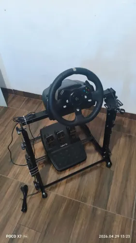 Volante Logitech G920 + Suporte Cockpit