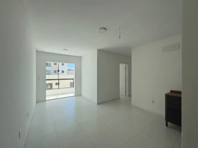 Aluguel de apartamento nascente no residencial Napoli em Petrolina PE