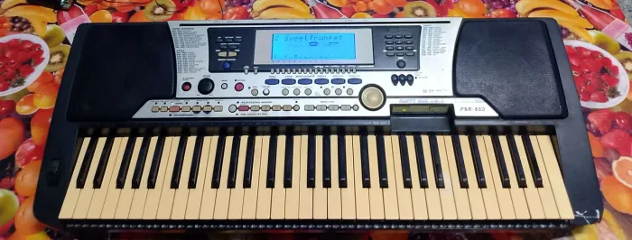 Teclado yamara psr550
