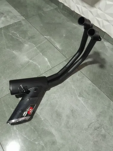 Vendo cano esportivo da MT07