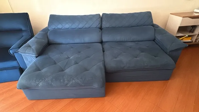 Sofá retrátil azul 2.90
