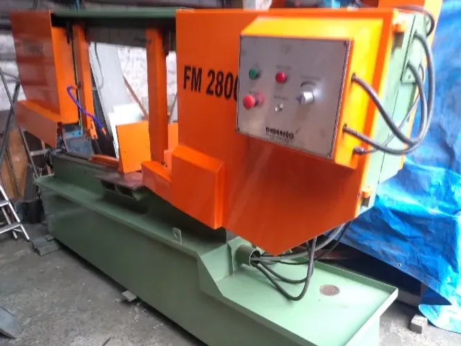 SERRA DE FITA HORIZONTAL  FRANHO  FM 2800 CAP. CORTE 510 MM