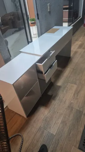 Mesa para escritório