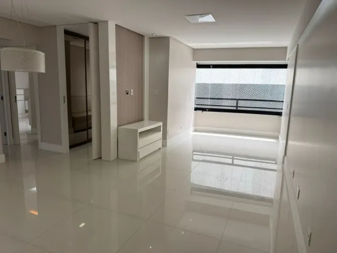 Apartamento para Venda em Salvador, Pituba, 3 dormitórios, 1 suíte, 2 banheiros, 2 vagas