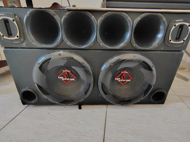 Vendo caixa de som automotivo
