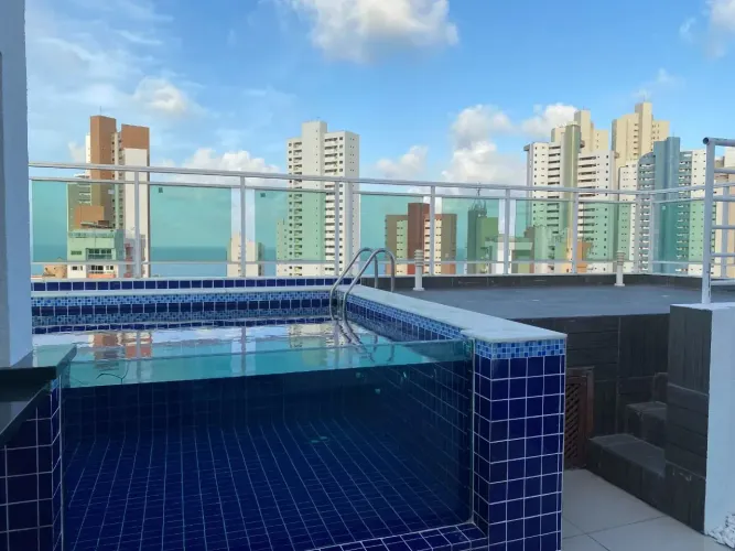 Linda cobertura duplex em PONTA NEGRA