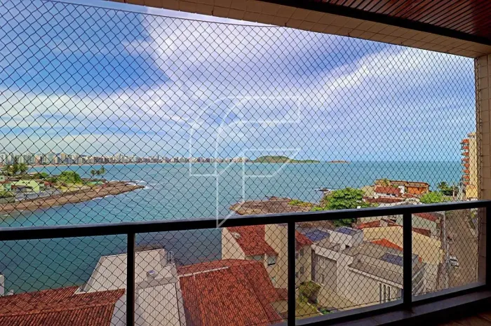 Duplex para venda possui 170 metros quadrados com 3 quartos em Centro - Guarapari - ES