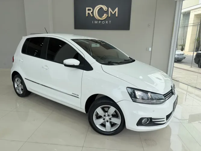 Volkswagen Fox Highline I Motion 1.6 Flex 16V 5P 2017