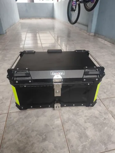 BAÚ 65 LITROS