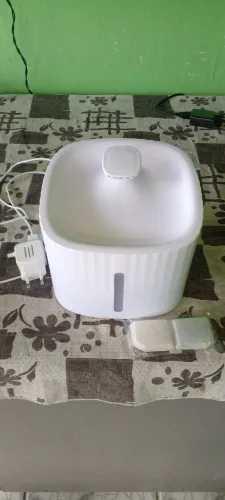 Fonte bebedouro pra gato