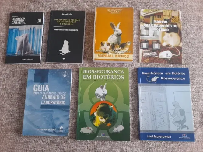 Kit de livros usados de Biotério e Experimentação Animal
