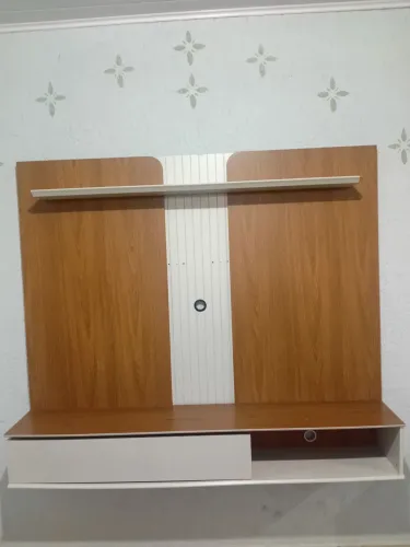 Vendo painel de TV praticamente novo
