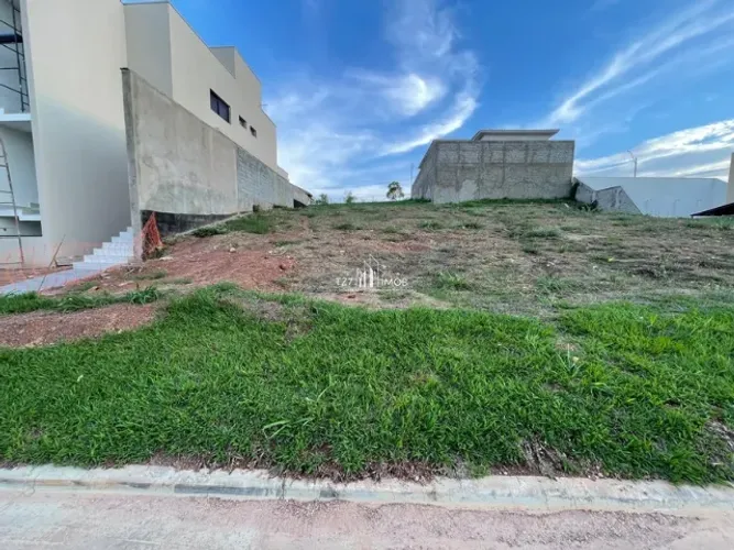 Jardins Porto - Lote com 300,00 m²- Quitado e Registrado R$ 265.000,00 Qd - K