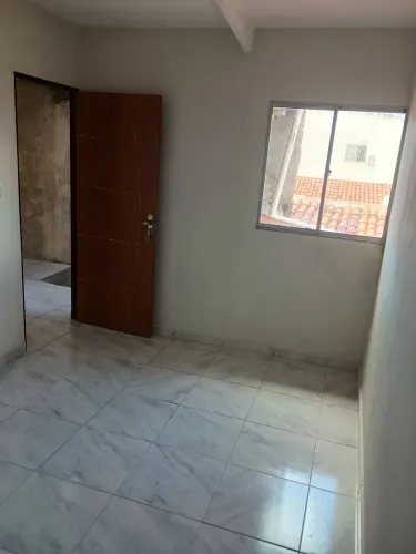 Apartamento 1° andar no conjunto Santa Catarina