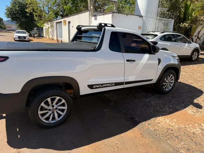 Fiat Strada Endurance 1.4 Flex 8V CS Plus 2022