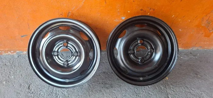 Par de Rodas Aro 13 Originais Chevrolet Celta e Prisma_Aceito Cartão