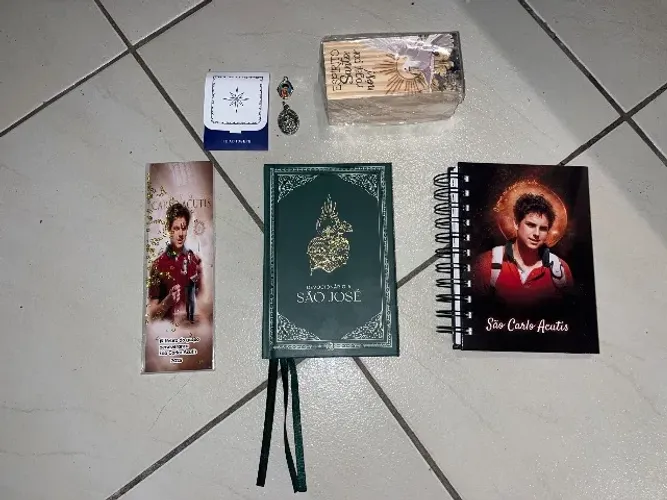 Devocionário a Sao José MBC + Medalha de Prata de São José + Vela + Kit Carlo Acutis